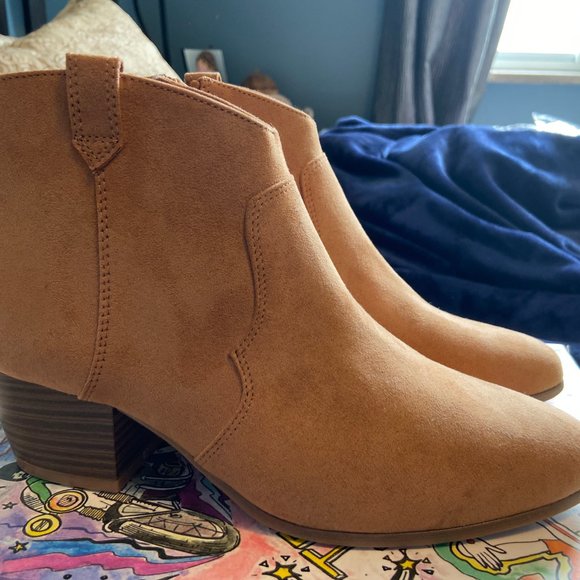 Old Navy Western Booties - Picture 4 of 4